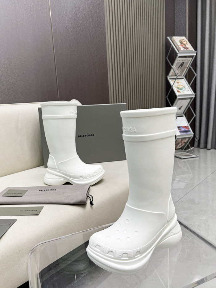 BALENCIAG*  CROCS BOOT  5000095