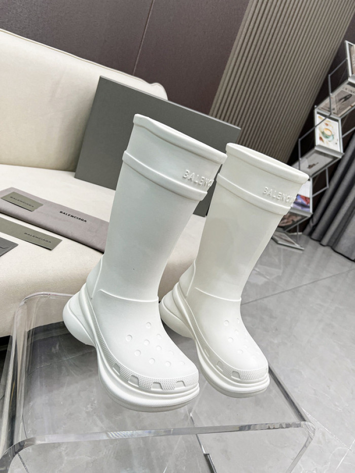 BALENCIAG*  CROCS BOOT  5000095