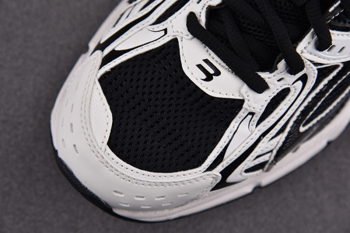 SNEAKER RUNNER  5000089