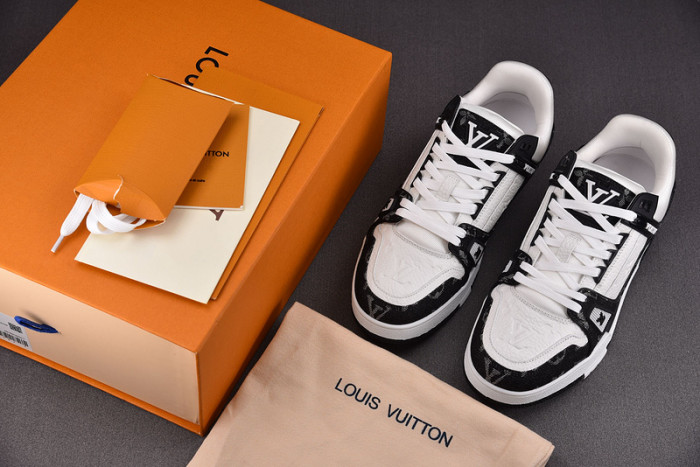L&V snekaers  L0000044