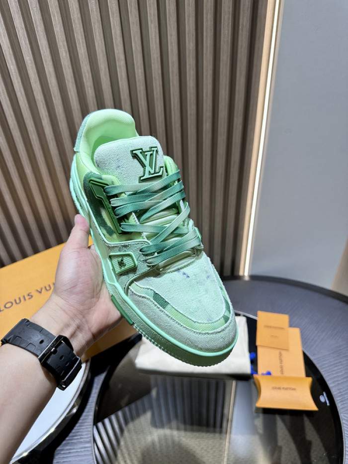 L&V snekaers  L0000103