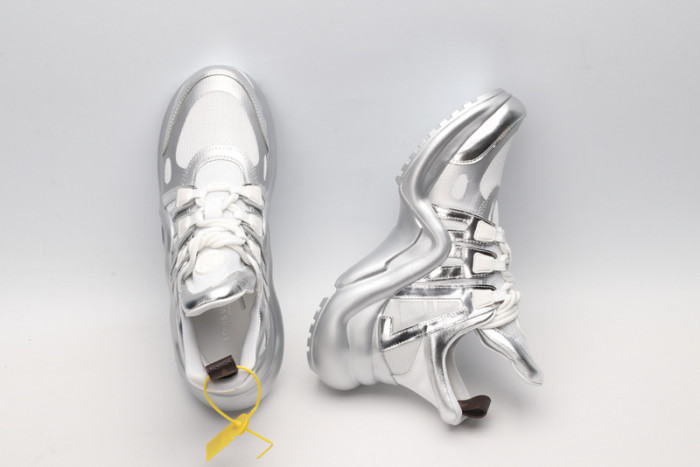 LV snekaers  L000005