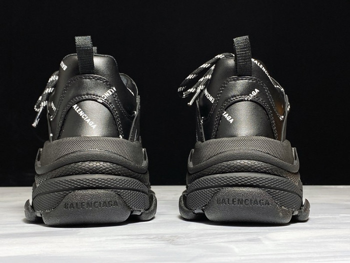 TRIPLES TRAINER SNEAKERS letters  2000015