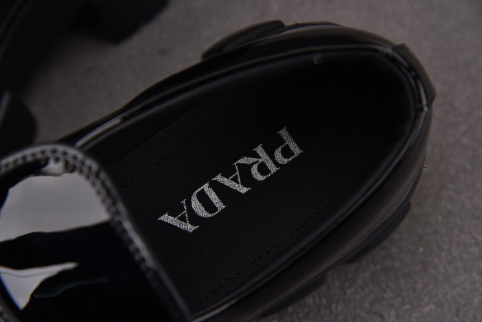 Prad* snekaers  P000043