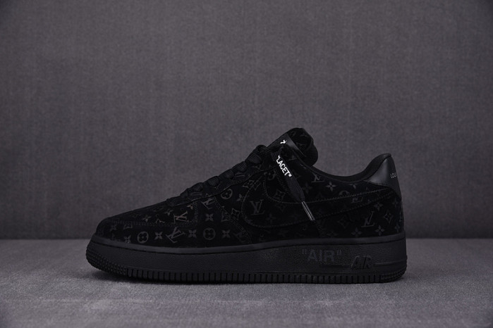 NIKE LOW AIR FORCE 1 X  full black