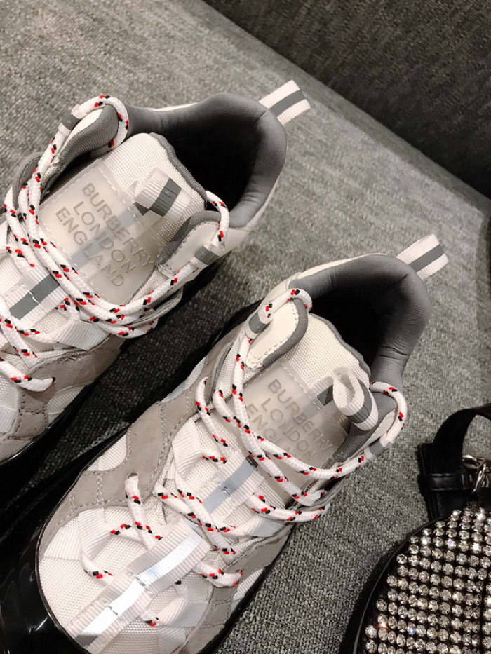 Burber*y sneakers B000003