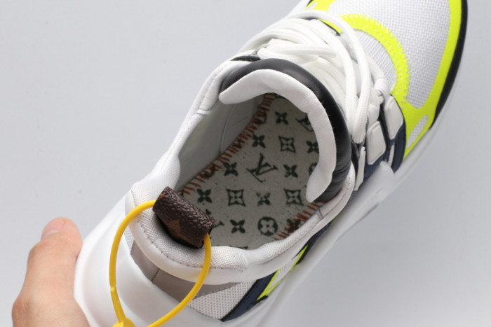 LV snekaers  L000002
