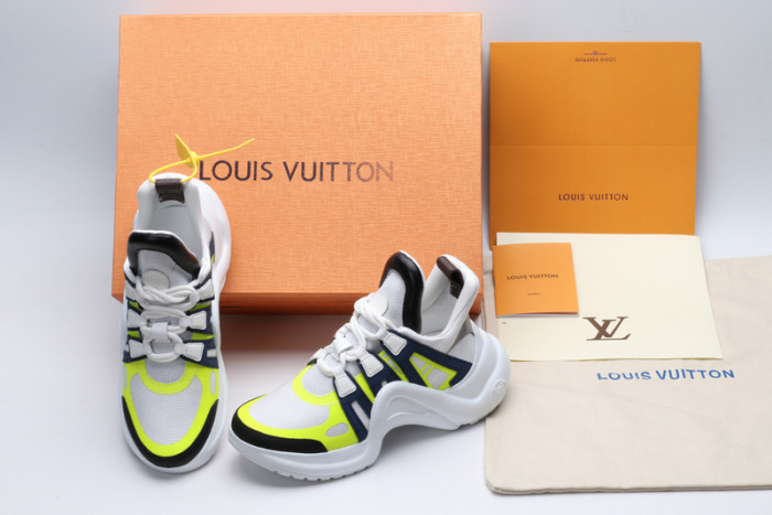 LV snekaers  L000002