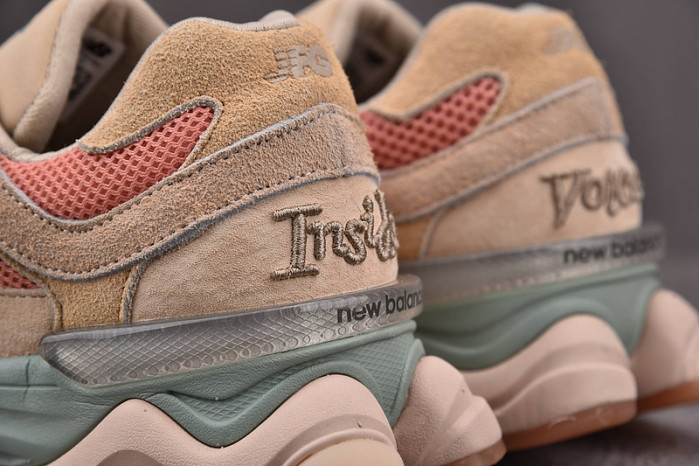 NEW BALANCE 9060  NB000013