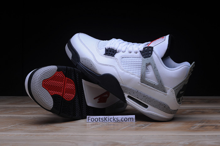 Air Jordan 4 OG “White Cement”  840606-192